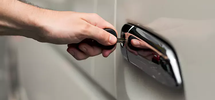 Why Choose Our Auto Locksmith Team in Cleveland Heights, OH?